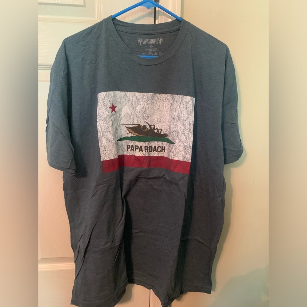 Papa Roach Band TShirt Size XXL